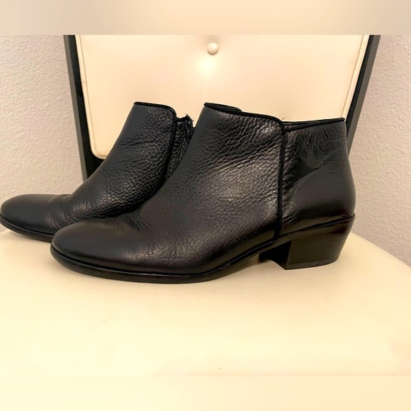 Sam Edelman Ankle Boots - Picture 2 of 9